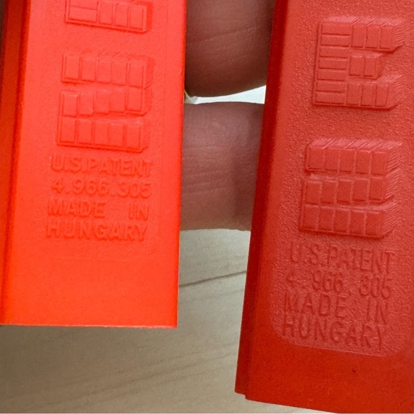 Set of 2 Happy Valentines Day Heart Pez Red Pink Vintage - Picture 10 of 10